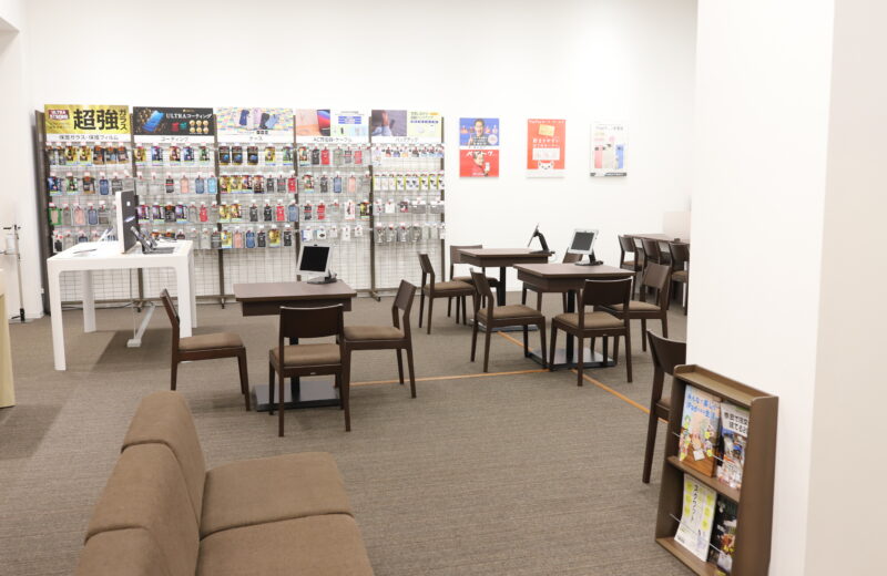 ソフトバンクラスパ西大和-1